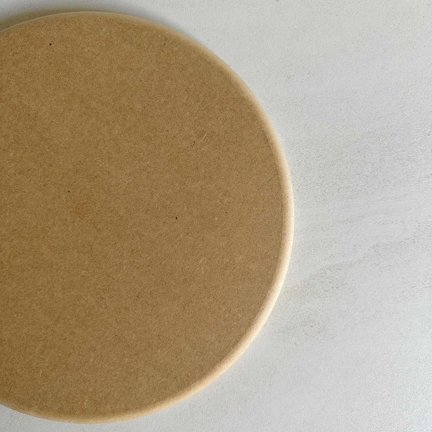 Round Pottery Form 30cm with Roundover Edge