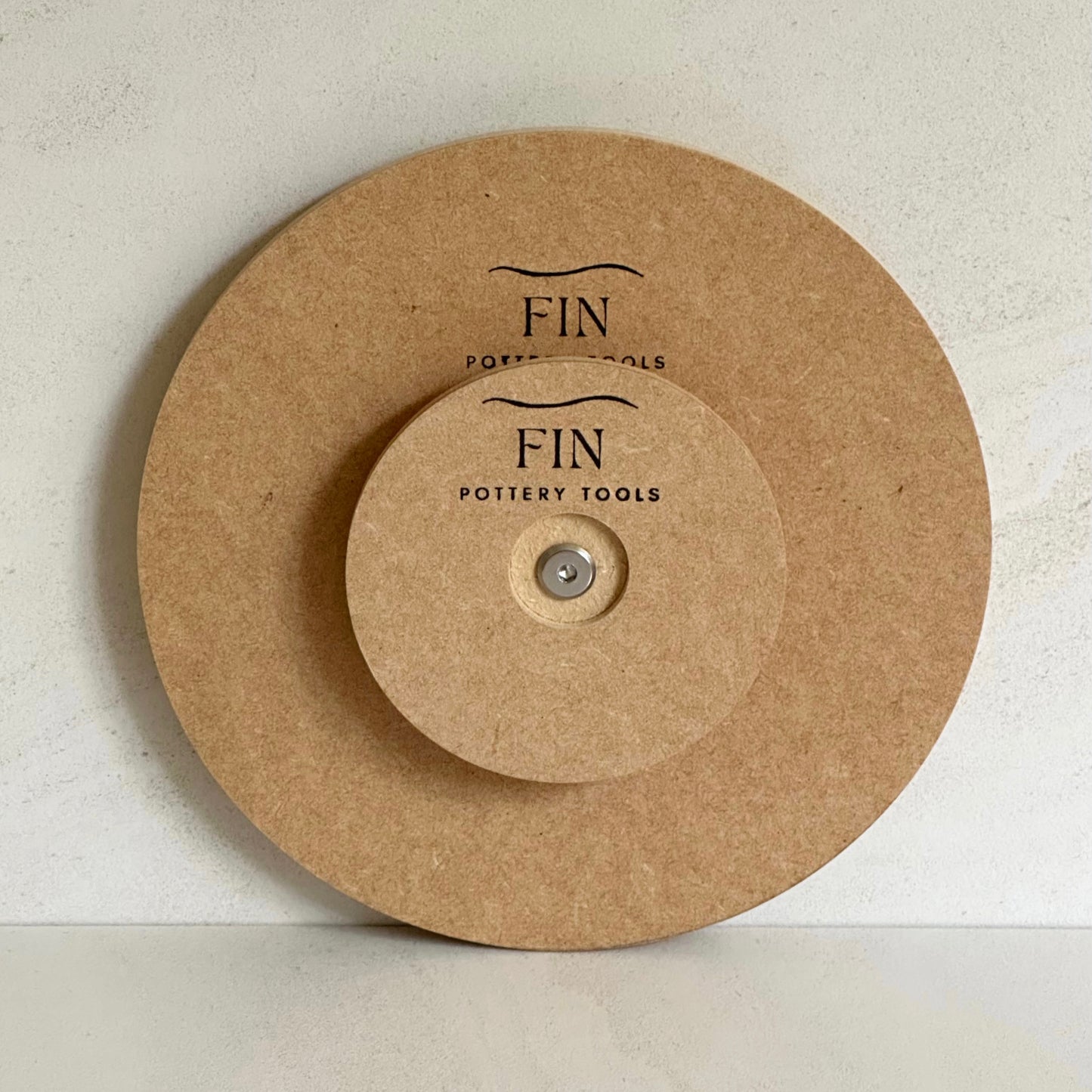 Round Pottery Form 22cm with Roundover Edge