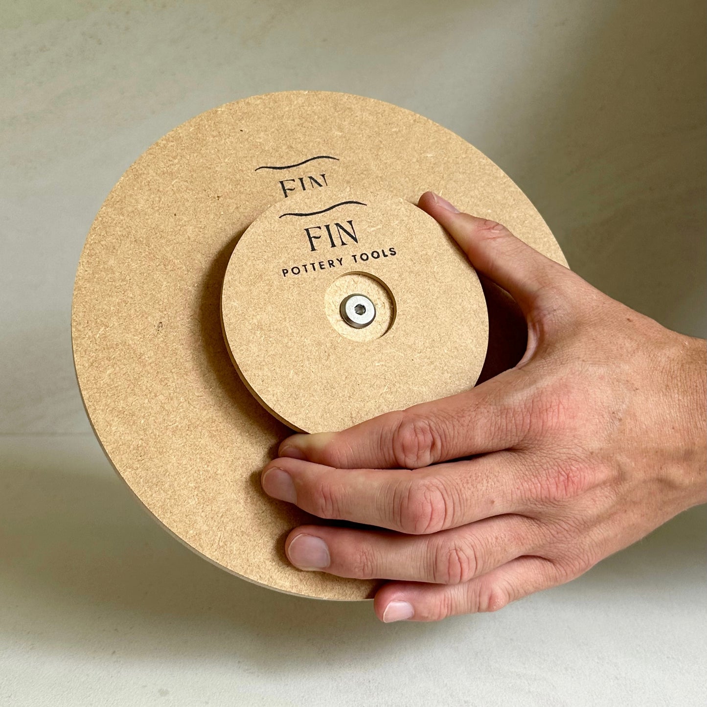 Round Pottery Form 22cm with Roundover Edge