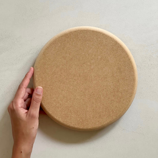Round Pottery Form 22cm with Roundover Edge