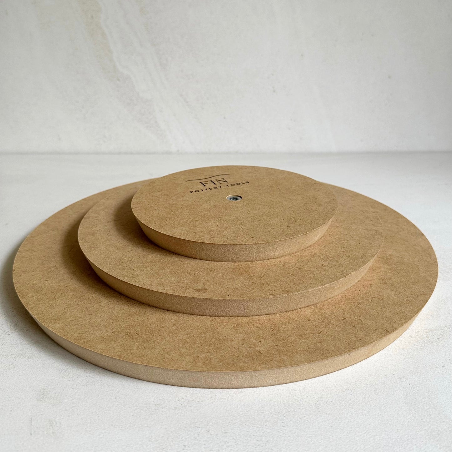 Round Pottery Form 30cm with Bevelled Edge